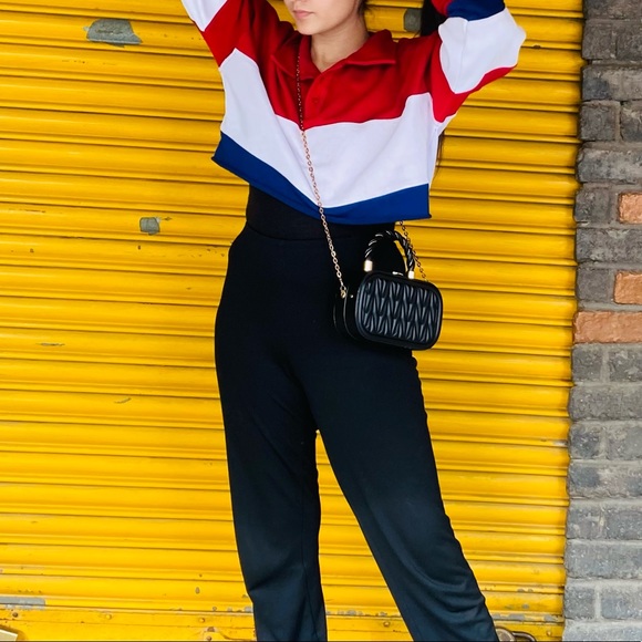 Forever 21 crop sweatshirt size S. Same quality as shown in the picture . - Picture 5 of 5